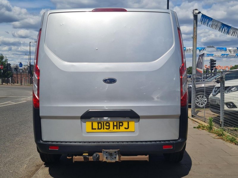 FORD TRANSIT CUSTOM