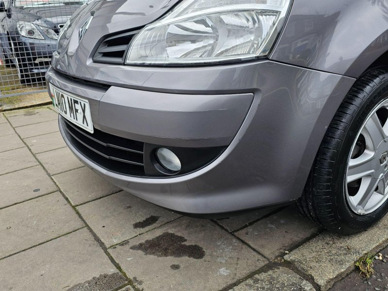 RENAULT GRAND MODUS
