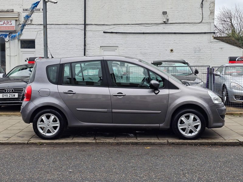 RENAULT GRAND MODUS
