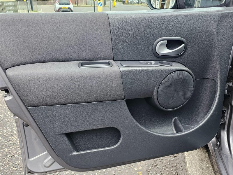 RENAULT GRAND MODUS