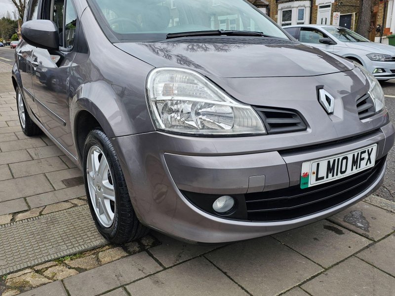 RENAULT GRAND MODUS