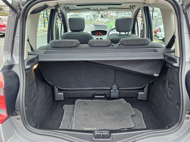 RENAULT GRAND MODUS
