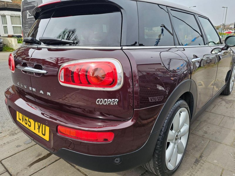 MINI CLUBMAN