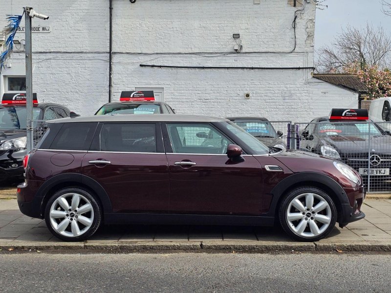 MINI CLUBMAN
