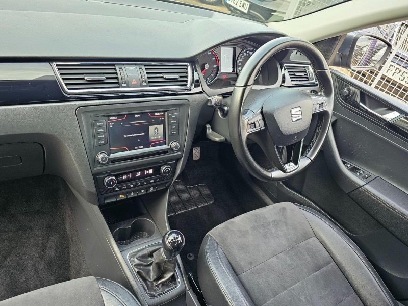 SEAT TOLEDO
