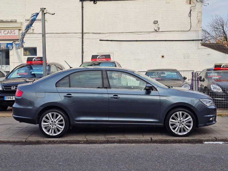 SEAT TOLEDO