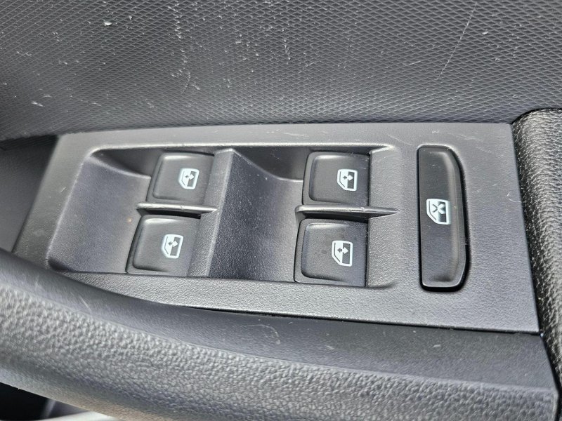 SEAT TOLEDO