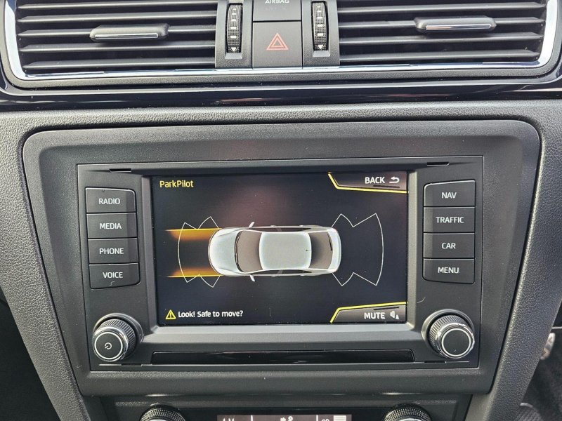 SEAT TOLEDO