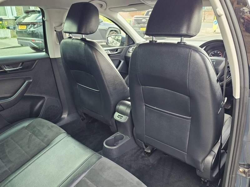 SEAT TOLEDO