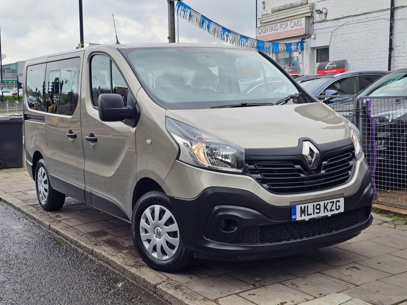 RENAULT TRAFIC