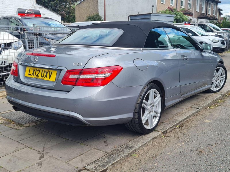 MERCEDES-BENZ E CLASS