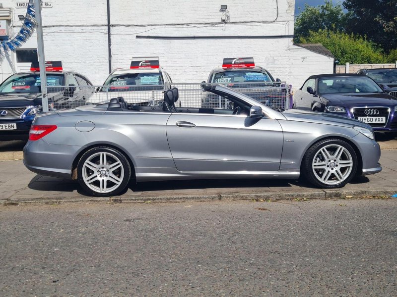 MERCEDES-BENZ E CLASS