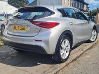INFINITI Q30